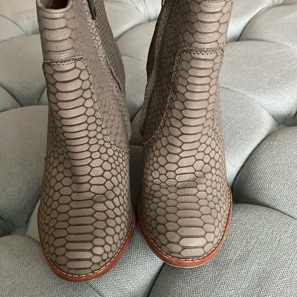 Joie Grey Snakeskin Heeled Ankle Boot - Picture 9 of 15